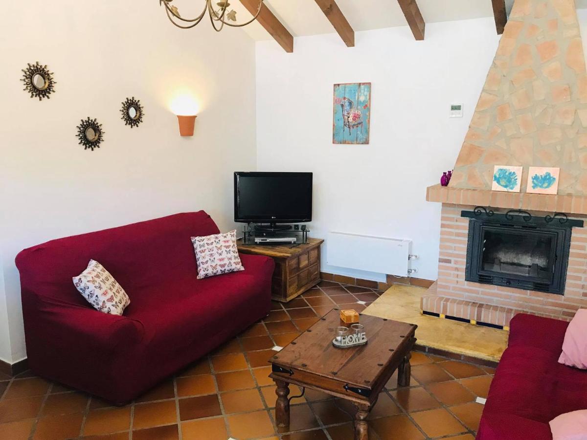 Casa Los Almendros Canillas de Albaida Luaran gambar