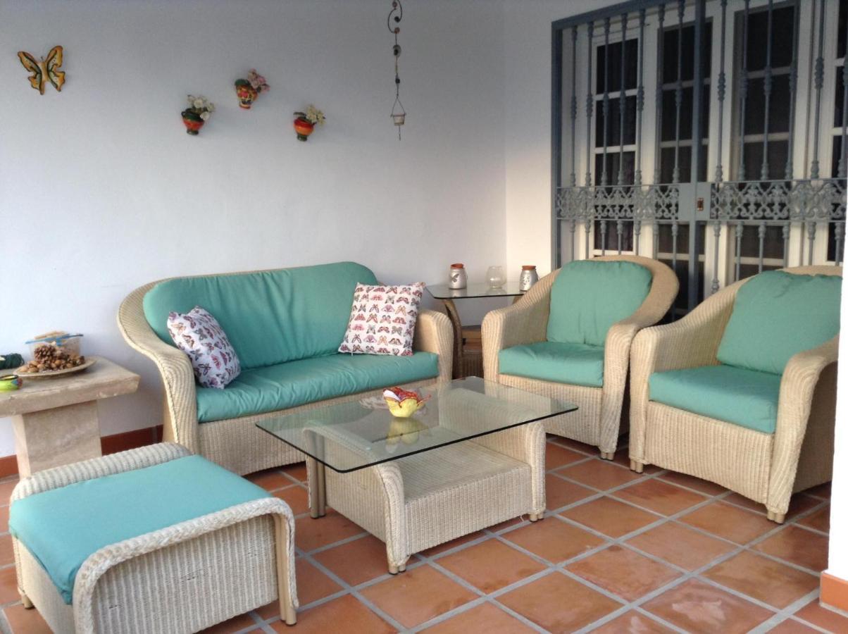 Casa Los Almendros Canillas de Albaida Luaran gambar