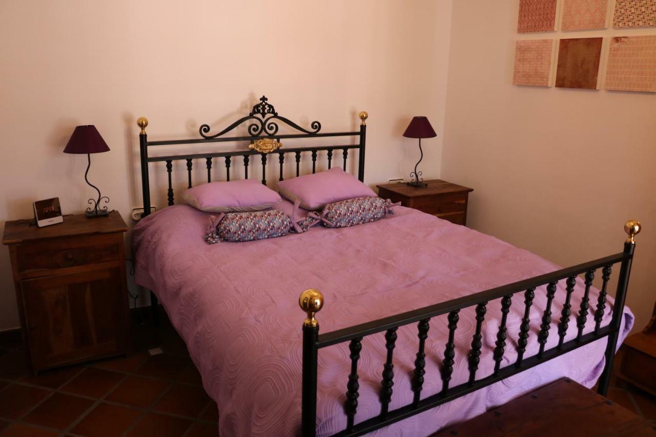Casa Los Almendros Canillas de Albaida Luaran gambar